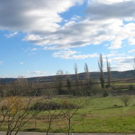 Les Vieilles Pierres Konukevi *
